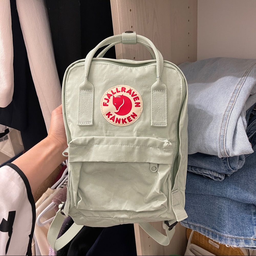 Fjällräven Kånken Mini 7L Backpack